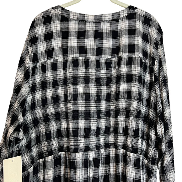 Nurture by Westbound Plus Size Woven Long Sleeve Blouse 2X Button Front Black - Picture 5 of 9